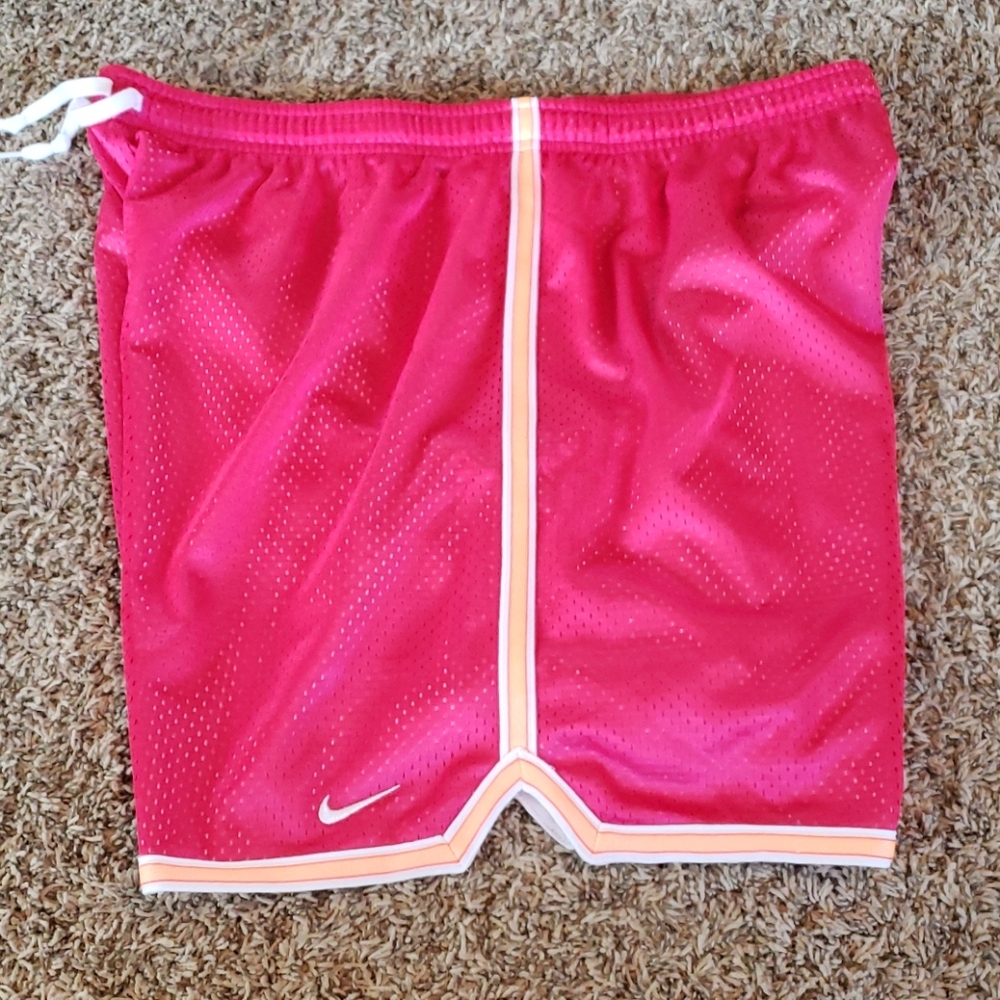 Nike NWT athletic shorts